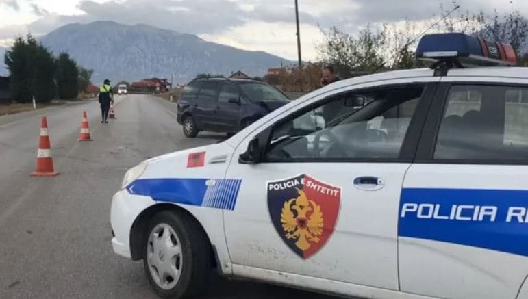 Aksident me fatalitet në aksin Divajë-Lushnjë, vdes një person