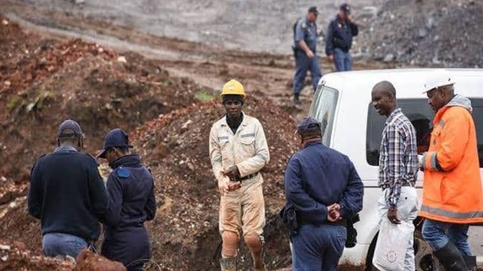 Tanzani: Rrëshqitja e dheut vret 21 persona