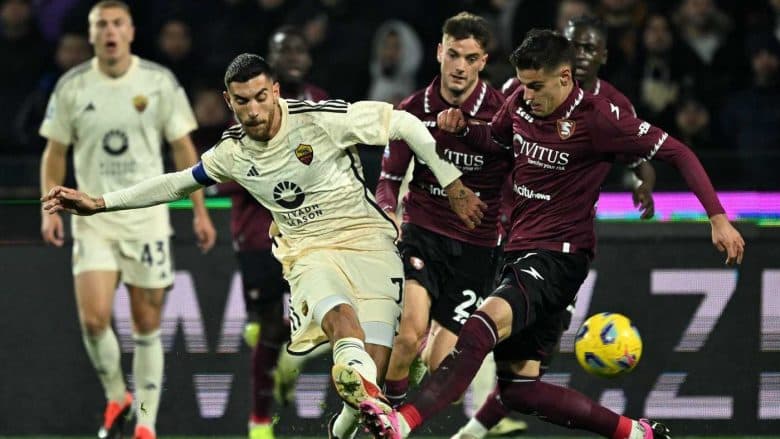 Roma e fiton ndeshjen e dytë rresht nën urdhrat e De Rossit (VIDEO)