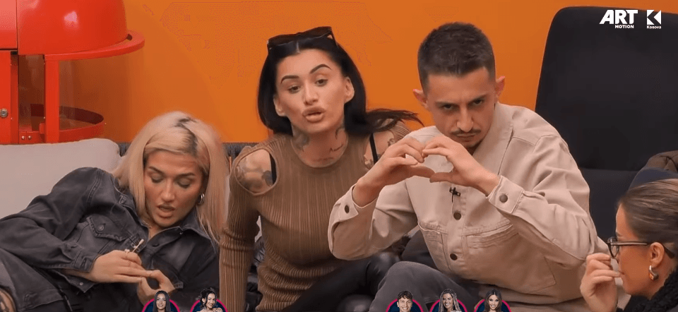 Alby thumbon Ganiun: Më je lut çdo ditë të bëhem shok me ty (VIDEO)