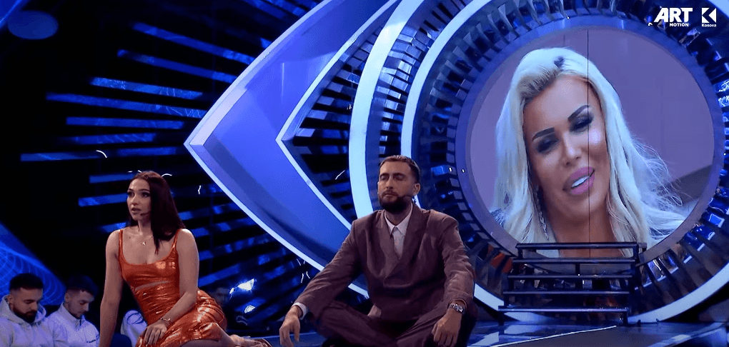 Jonida-Edonës: Gëzohem që kësaj radhe në Kosovë je kthyer me shumë dashuri, je grua e fortë (VIDEO)
