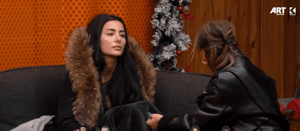 Santiana dhe Alba komentojnë kunjat e Lumbardhit kundrejt tyre (VIDEO)