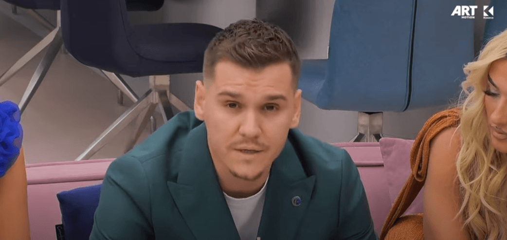 Adri: Buci më provokoi, më tha për Ilirianën "kujdes se jashtë ta kapin ujqërit" (VIDEO)