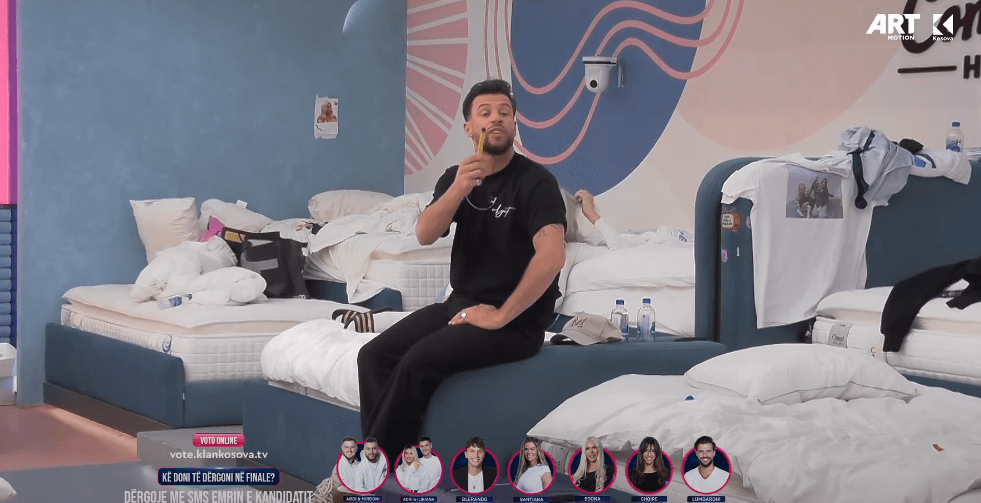 Lumbardhi drejtuar Blerandos: Ta kam lënë emrin 'cung', se nuk kupton asgjë (VIDEO)