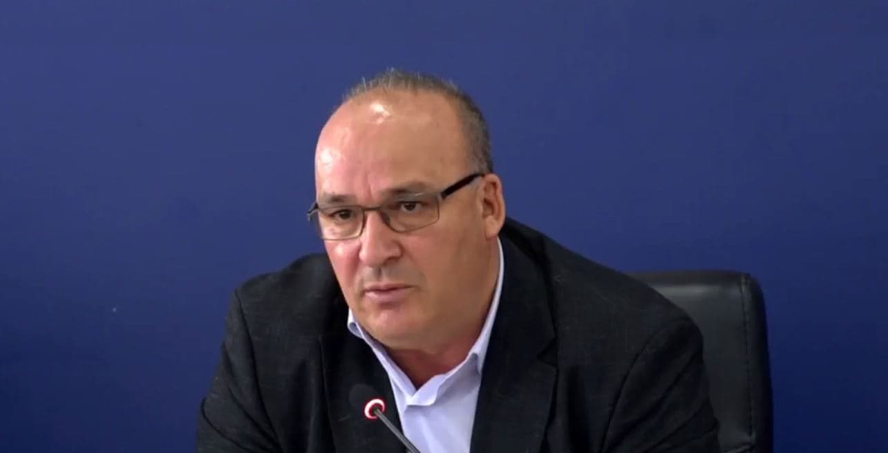 Policia deklarohet pas dyshimeve se bashkëpunëtori i Bulliqit sulmoi sekretarin e LDK-së në Podujevë
