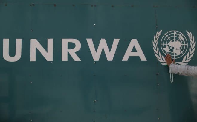Katari rrit financimin e UNRWA-s