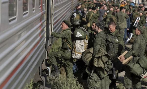 Ukraina: Rusia po mobilizon rreth një mijë ushtarë çdo ditë