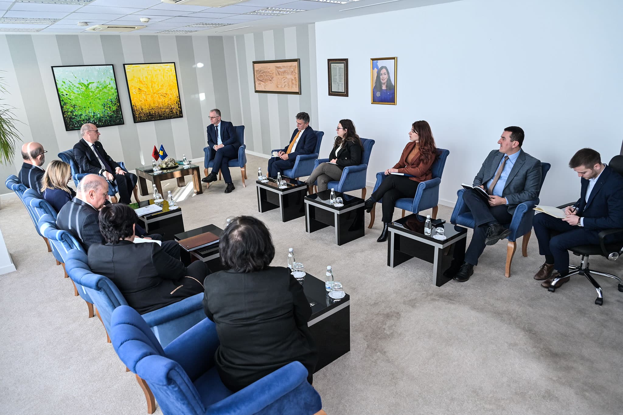Bislimi takon Hasanin: Shqipëria e gatshme ta përkrah Kosovën për anëtarësim në organizata ndërkombëtare
