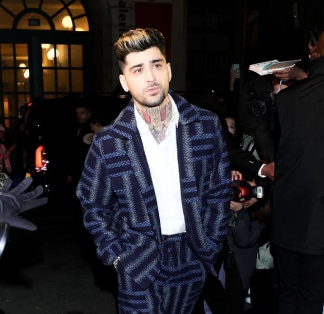 Zayn Malik goditet nga një veturë (FOTO)