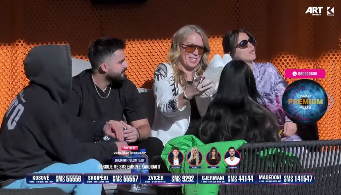 Edona ia dhuron Monikës atletet që ia solli e ëma (VIDEO)