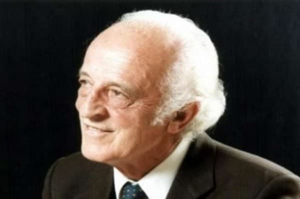 Sot ditëlindja e Anton Çettës