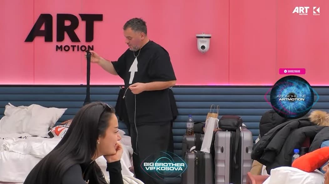 Ylli ngacmon Kaderin: A i ke bërë gati teshat? (VIDEO)