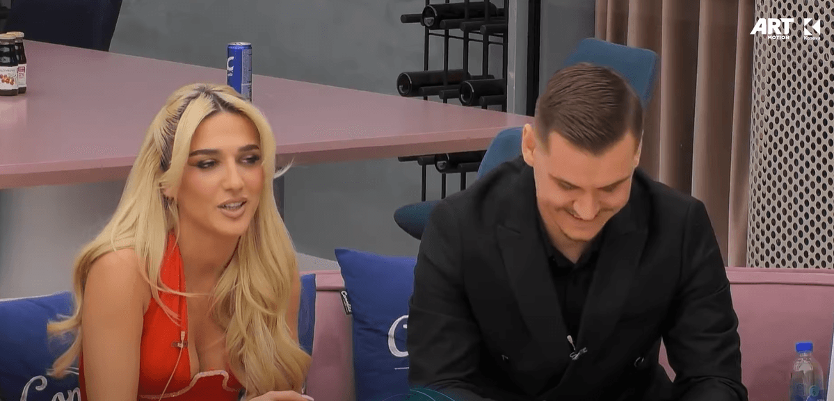 Reagimi i Ilirianës kur e mori mesazhin nga Loredana: Do t'i prej flokët edhe unë (VIDEO)