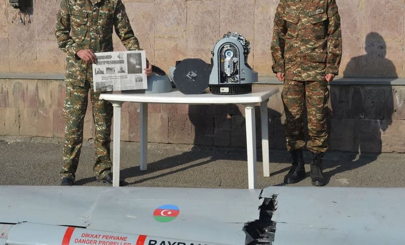 Kanada i heq kontrollet e eksportit të armëve me Turqinë, duke përfshirë teknologjinë e dronëve