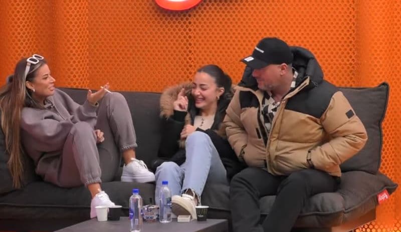 "Qysh e ka emrin e vërtetë Blerando", Buci dhe Santiana e pyesin Albën (VIDEO)
