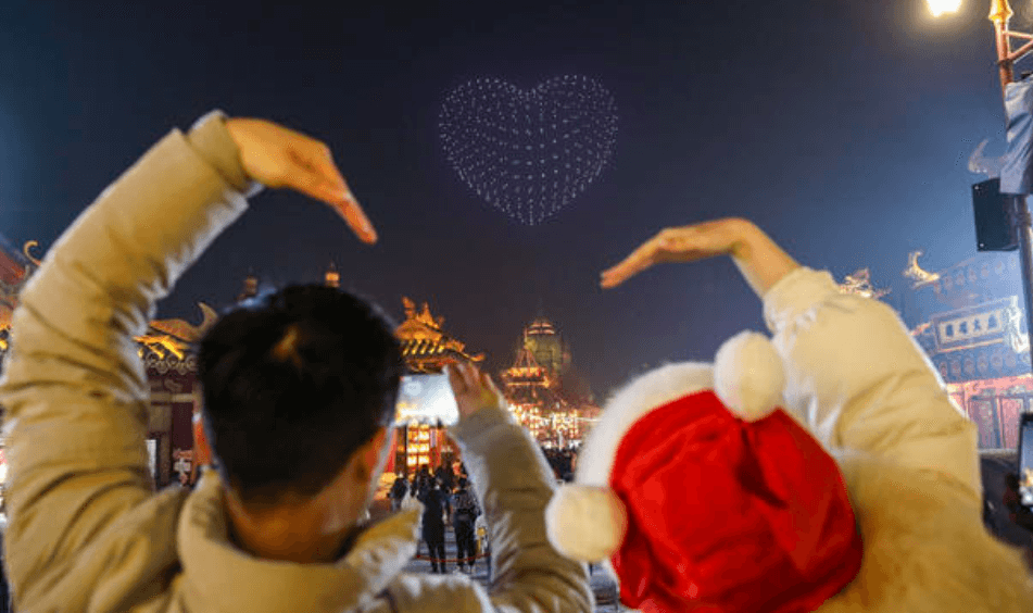 Kështu u prit Viti i Ri nëpër botë (FOTO)