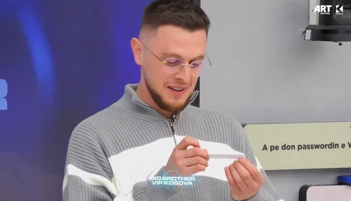 Loja me pyetje, si quhet e dashura e parë e Ardit? (VIDEO)