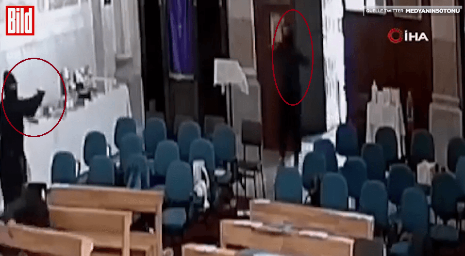 Një i vrarë nga një sulm me armë zjarri në një kishë në Stamboll (VIDEO)