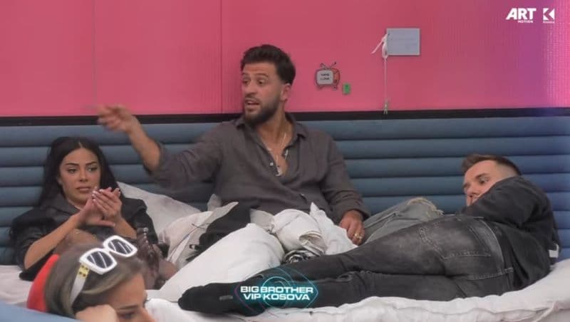 Lumbardhi vazhdon debatin ndaj Blerandos pas "ngacmimit" ndaj Kaderit (VIDEO)