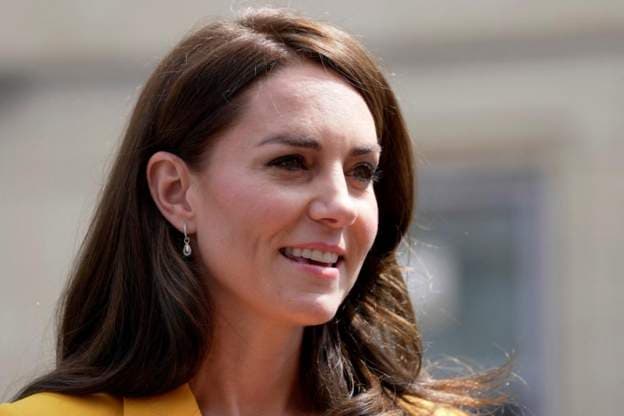 Kate është ende duke u rikuperuar nga operacioni në bark