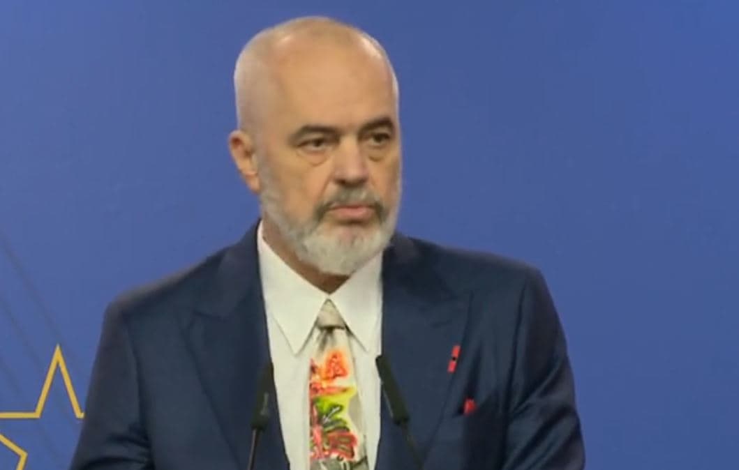 Rama mbledh kryebashkiakët në Shkodër, takim dy ditor në fundjavë