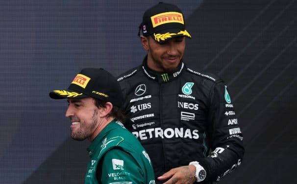 Pas Hamiltonit te Ferrari, Alonso mund t’i bashkohet Mercedesit