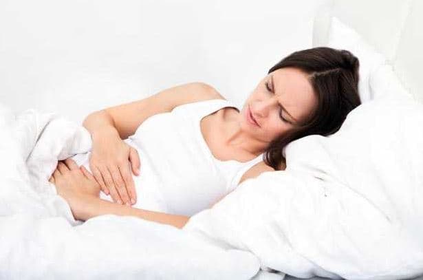 A është PCOS apo endometrioza? Njihuni me dallimet e simptomave