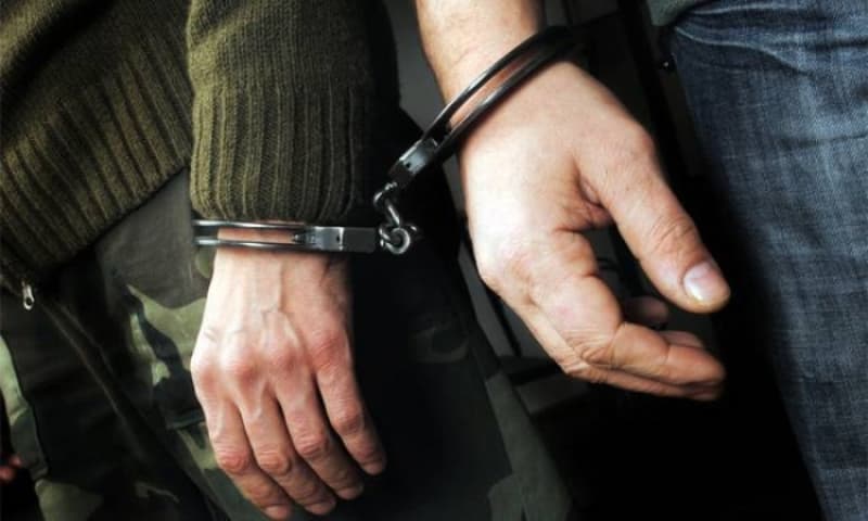 Arrestohen dy persona në Tiranë, dyshohet se ushtruan dhunë ndaj grave të tyre
