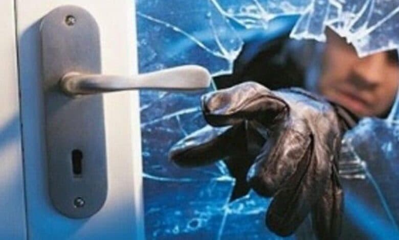 Grabitje nën kërcënimin e armës në një dyqan në Prishtinë