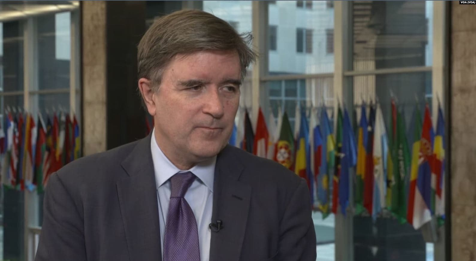 Dinari, O’Brien: Nëse nuk trajtohemi si partnerë, as ne s'do ta trajtojmë qeverinë e Kosovës si partnere