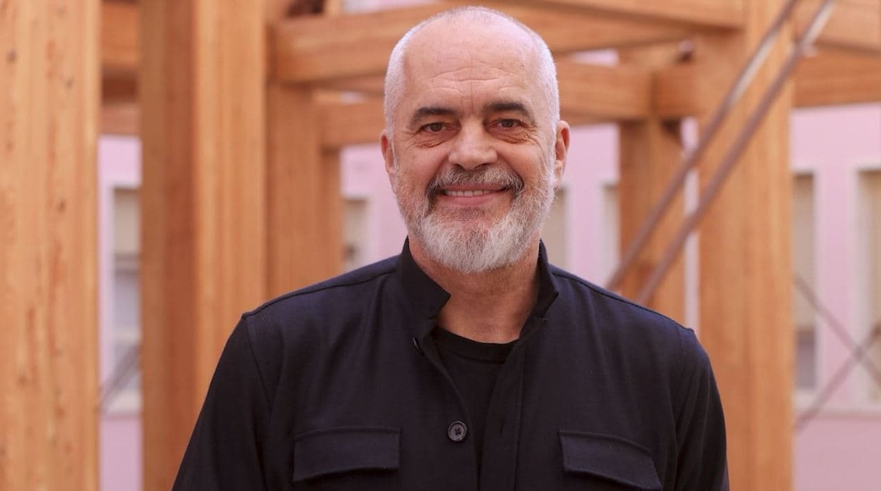 Edi Rama uron Fitër Bajramin