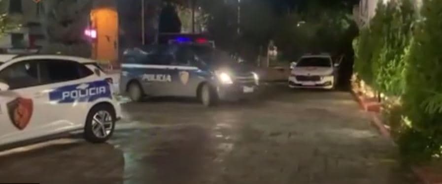 Arrestohen katër persona në Tiranë, shisnin lëndë narkotike afër shkollës