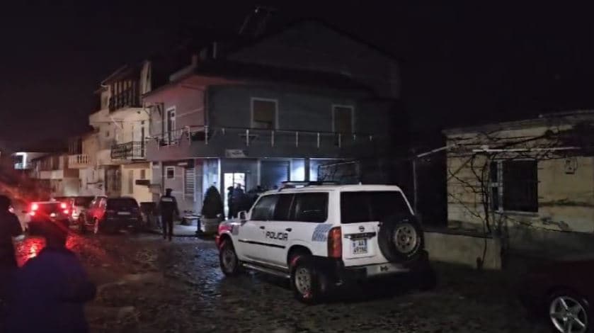 Policia jep detaje në lidhje me grabitjen e armatosur në Korçë