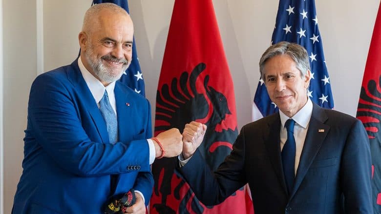 Rama e nis mëngjesin me prapaskenat e ardhjes së Sekretarit Blinken (VIDEO)