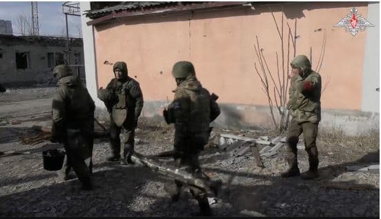 Rusia konfirmon se Ukraina kreu sulme me dronë në aeroporte