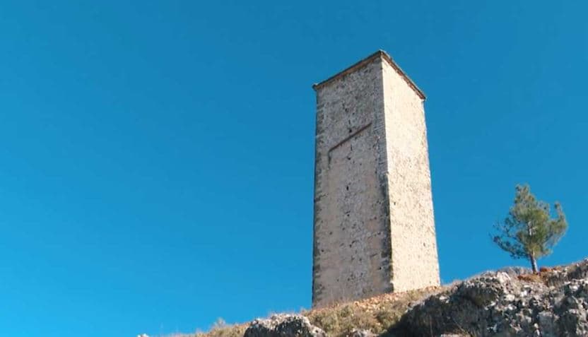 Restaurohet sahat kulla 300-vjeçare e Libohovës