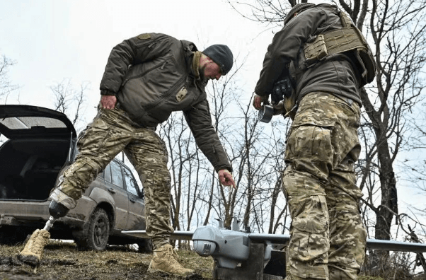 Zelensky bën apel urgjent për më shumë armë