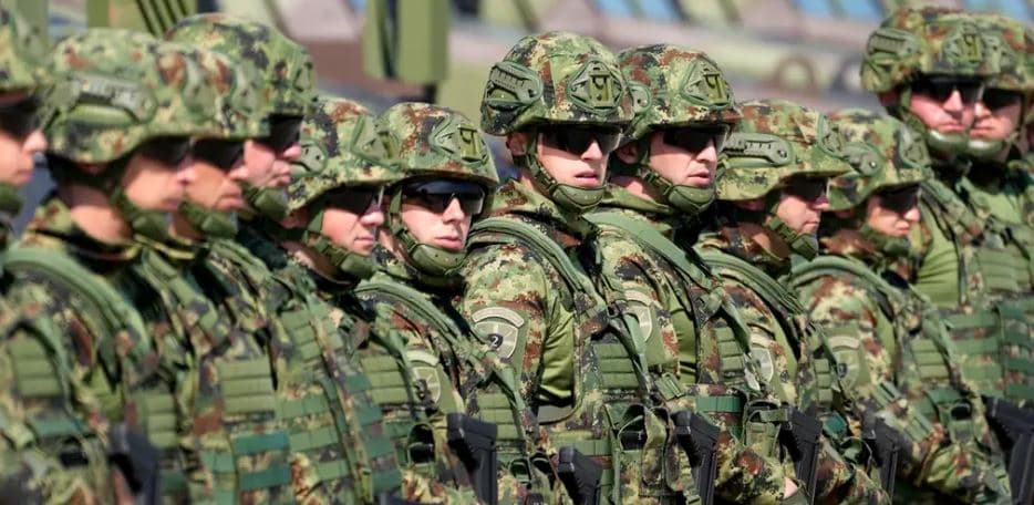 FAZ: A po e pret Serbia "një mundësi" për ta pushtuar veriun e Kosovës?