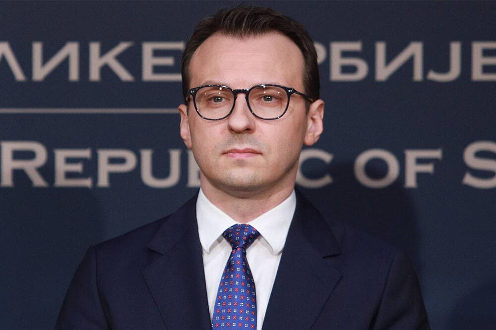 Britania uroi Kosovën për njohjen nga Kenia, reagon Petkoviqi