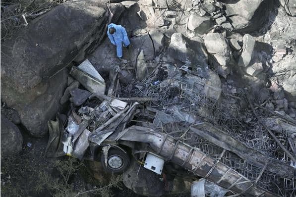 Përplaset një autobus në Afrikën e Jugut, vdesin 45 pelegrinë