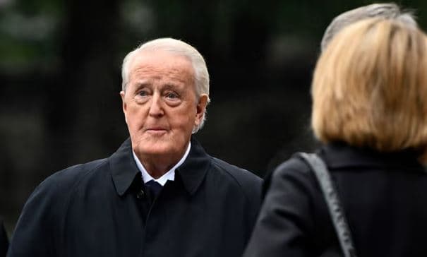 Vdes në moshën 84-vjeçare ish-kryeministri kanadez Brian Mulroney