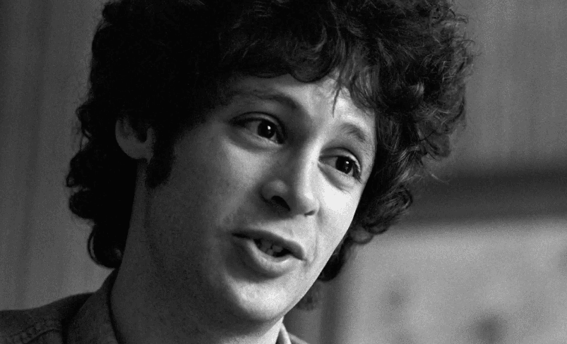 Vdes Eric Carmen, frontmeni i “Raspberries”