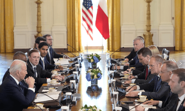 Biden siguron drejtuesit polakë që mbështetja amerikane do të jetë e hekurt