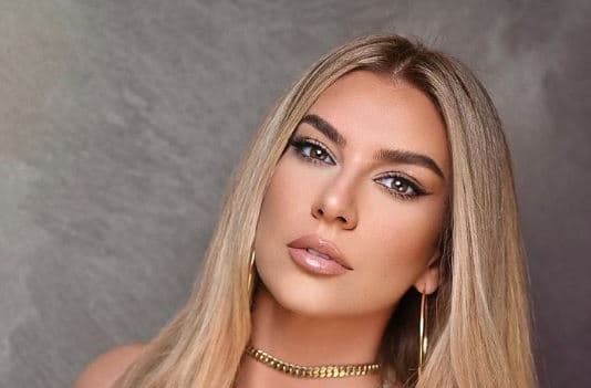 Surprizat për Shën Valentin, s’i munguan as Leonora Jakupit