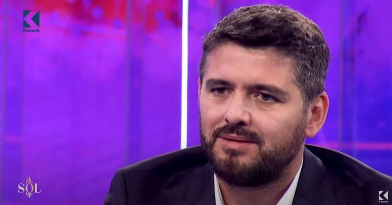 Mema: Kur hyja në odat e shqiptarëve të Kosovës, ndjeja dhimbjen si të isha fëmija i asaj shtëpie (VIDEO)
