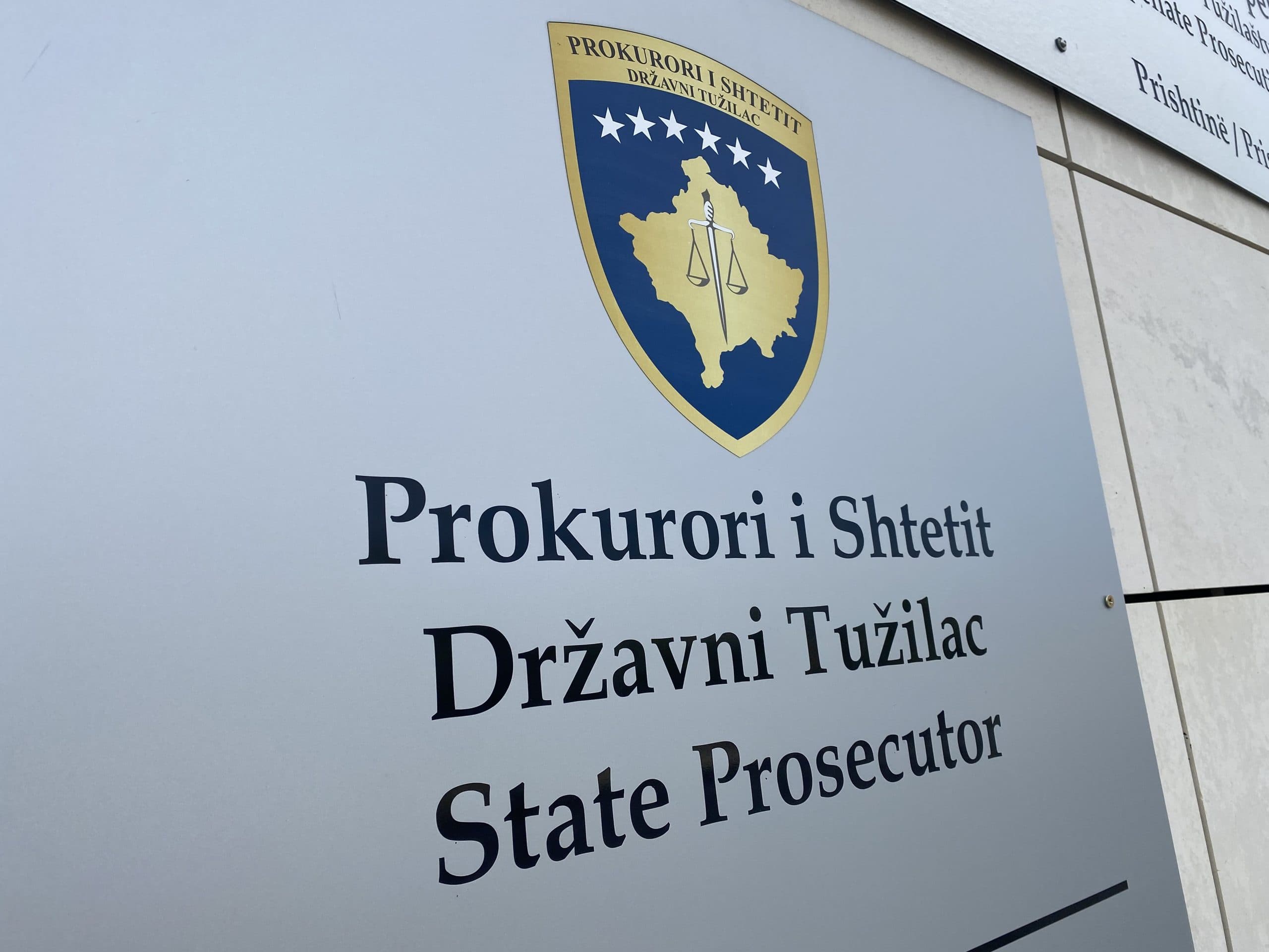 Prokurori i Shtetit po e mbikëqyrë procesin e votimit për largimin e kryetarëve në veri
