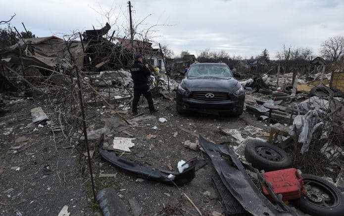Kreu i firmës energjetike të Ukrainës paralajmëron se riparimet mund të zgjasin 18 muaj