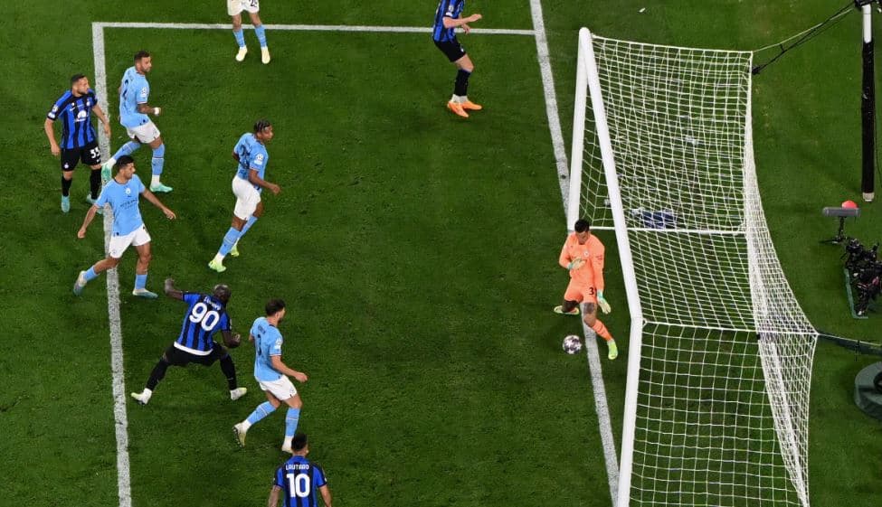 Guardiola risjell deklaratën: Ligën e Kampionëve me Interin e fituam sepse Lukaku nuk shënoi nga 3 metra