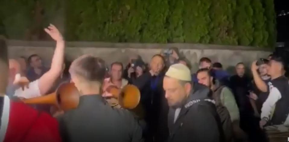 BDI nis festën, kërcasin tupanat (VIDEO)