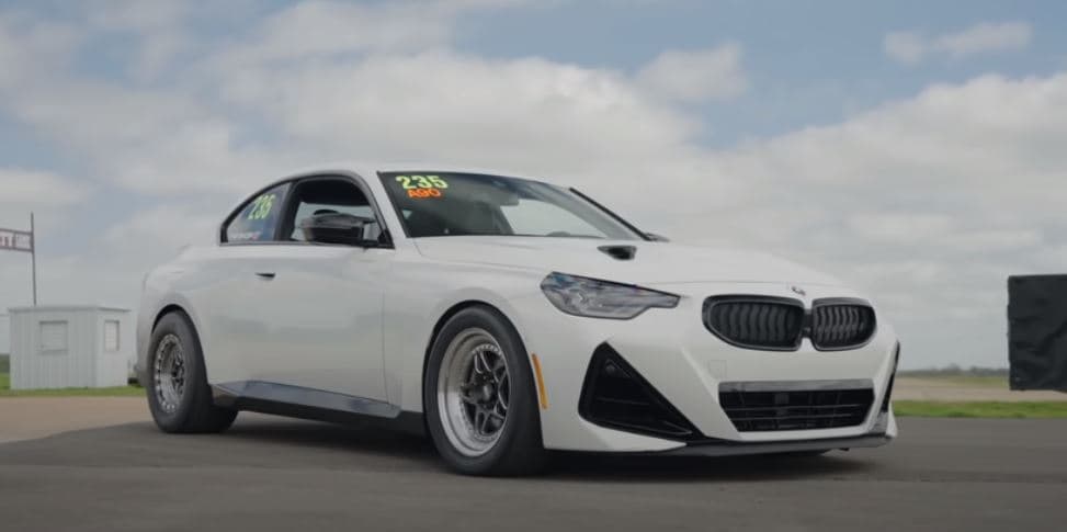 Kjo është BMW-ja më e shpejta në botë, 400 metra i kalon për 7.9 sekondash (VIDEO)